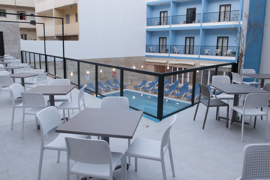 Euroclub Hotel เซนต์พอลส์เบย์ ภายนอก รูปภาพ