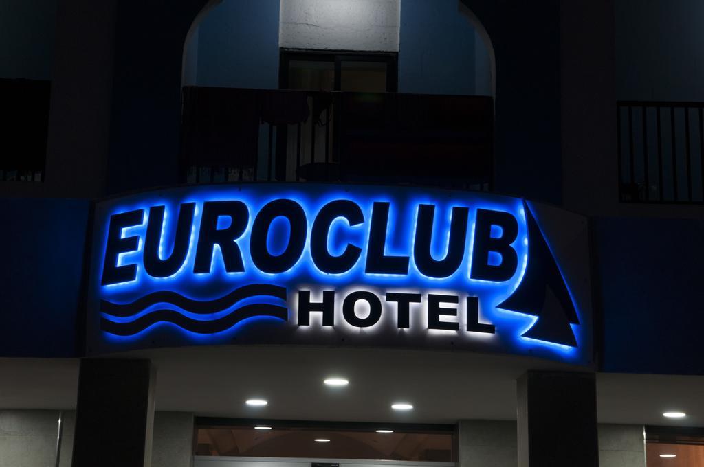 Euroclub Hotel เซนต์พอลส์เบย์ ภายนอก รูปภาพ